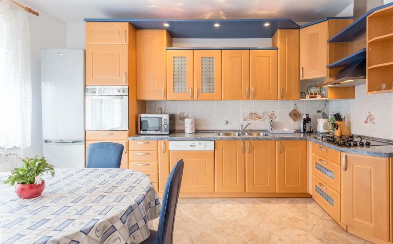 Apartment Dean Umag Buitenkant foto